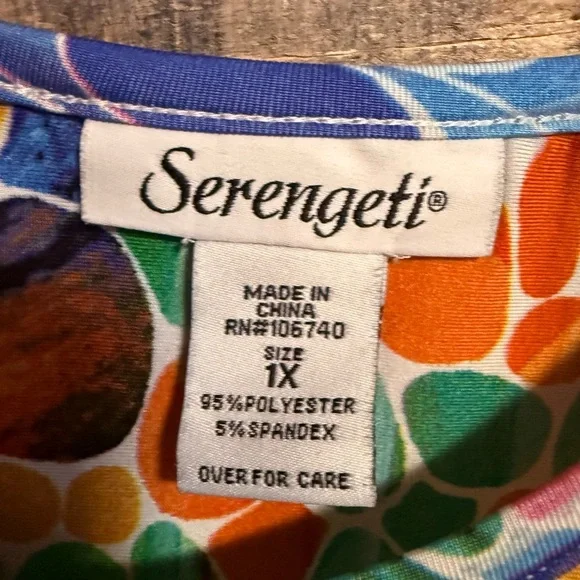 Serengeti Women's Colorful Butterfly Blouse - Picture 4 of 4